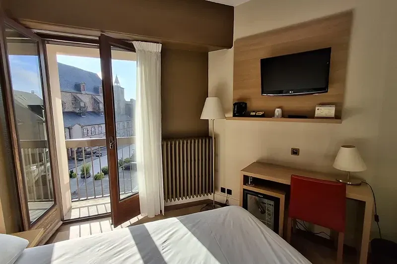 La chambre Business Tour Maje et son balcon